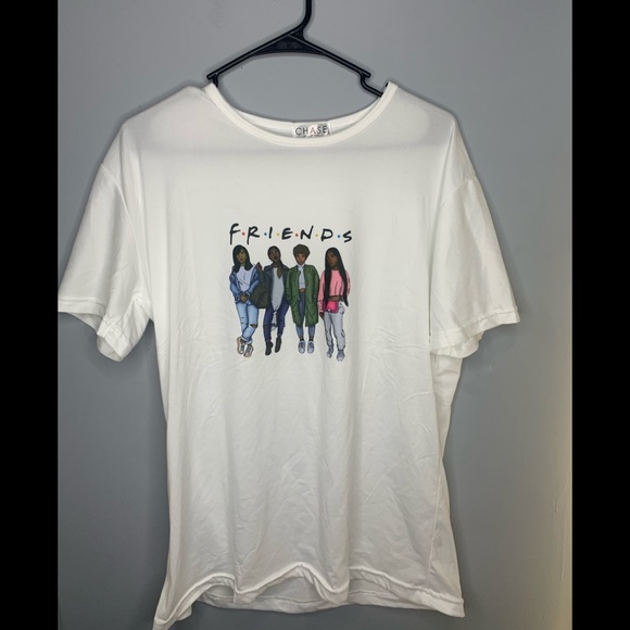“FRIENDS” t shirt - Picture 1 of 1